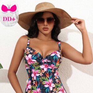 Swim 36DD Tropical Print Spaghetti Strap Tank Top Boy Short Bottoms